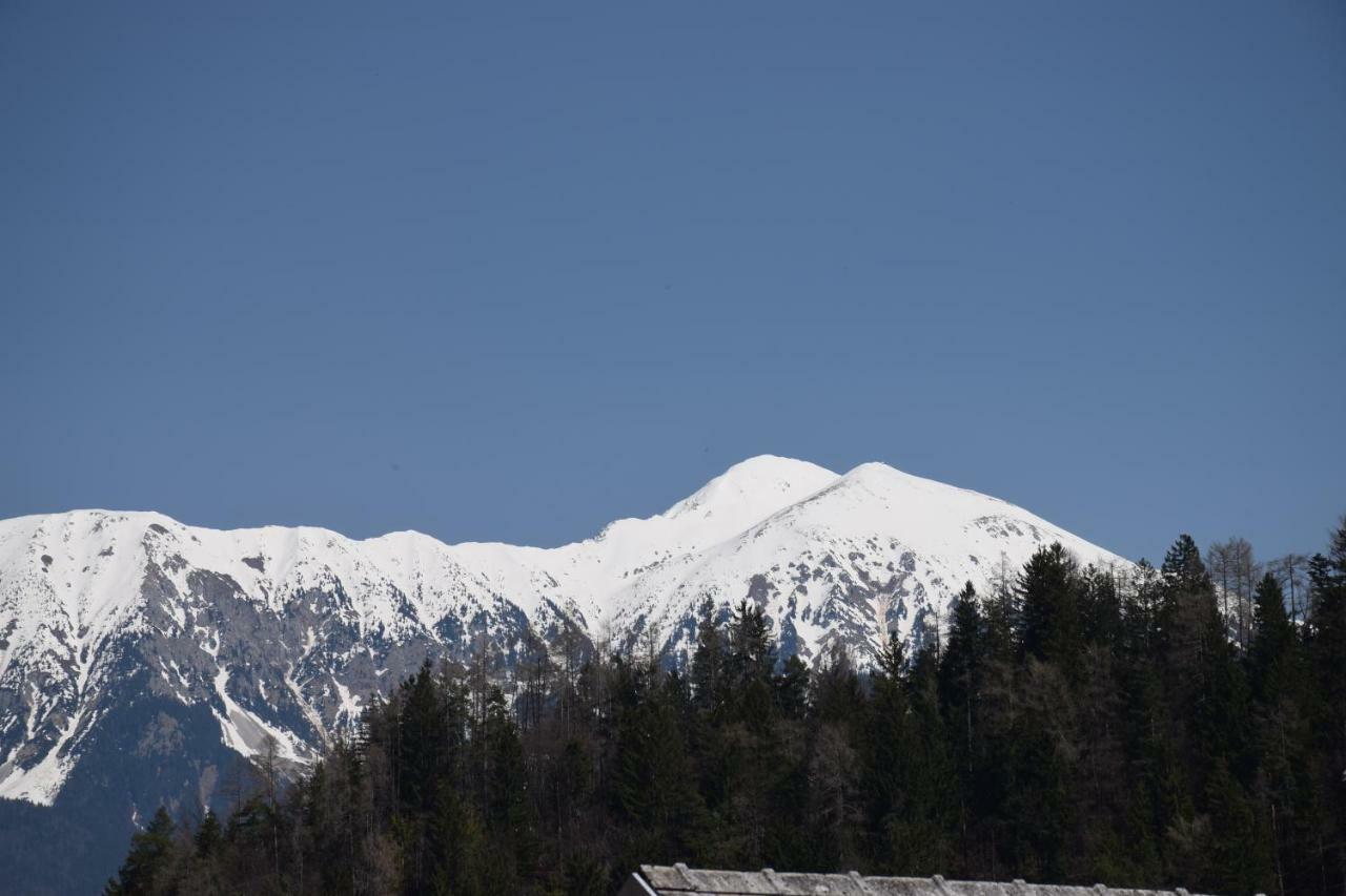 Vila Cerne Bled Luaran gambar
